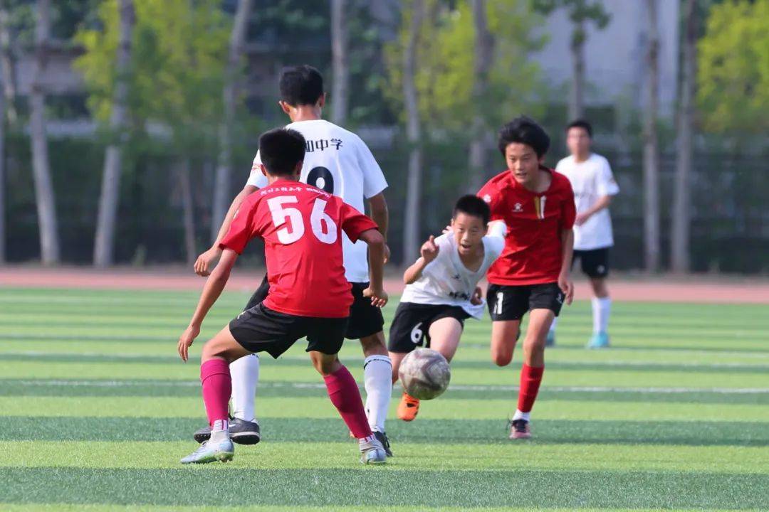 与逆足边锋 与逆足边锋